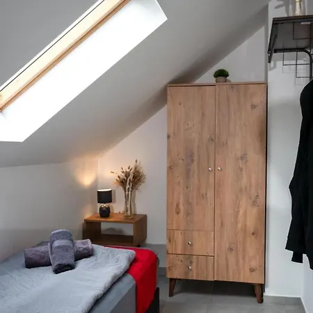 Livemore24 - Space In Wlan *