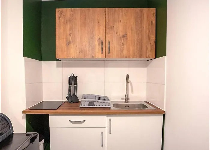 Livemore24 - Space In Wlan Lejlighed *