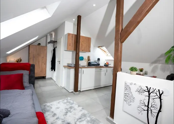 Livemore24 - Space In Wlan Lejlighed